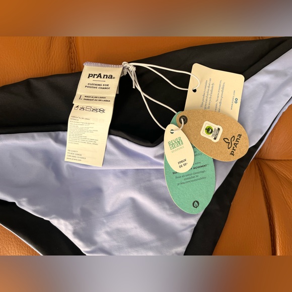 Prana Women's Gemma Reversible Bottom - Picture 10 of 10